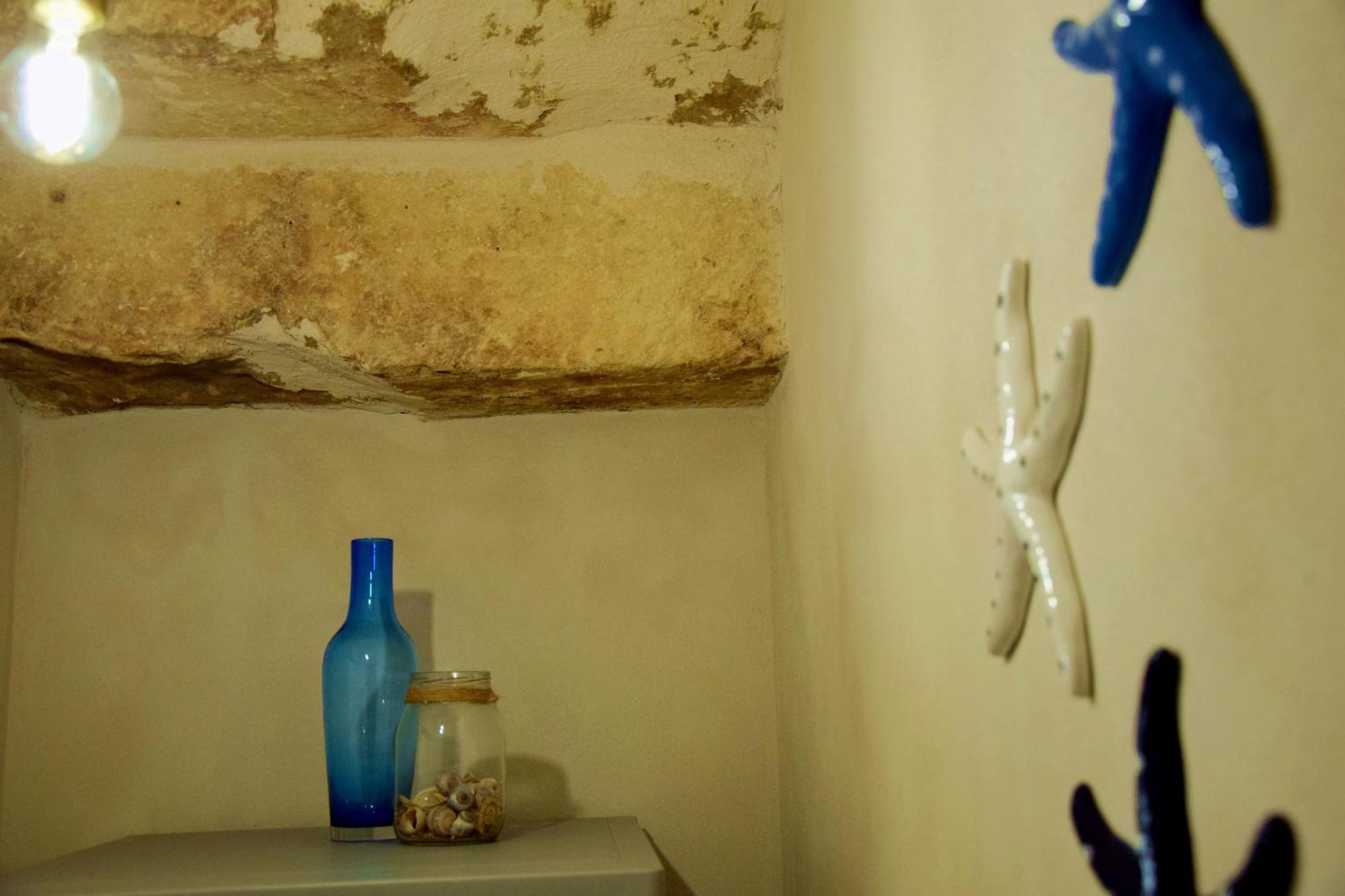Casa Vacanze "La Maison Du Bonheur" Monopoli Eksteriør bilde